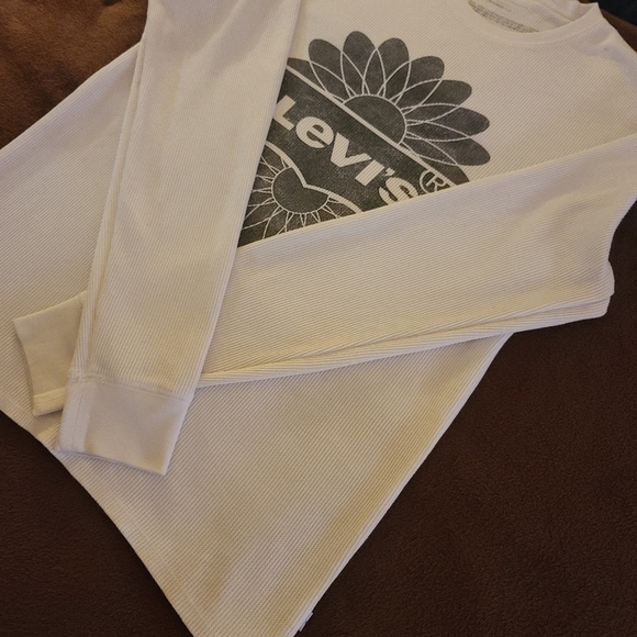 Levi's Strauss & Co. Floral Long Sleeve Shirt | Cream/Black | Medium - Picture 4 of 12